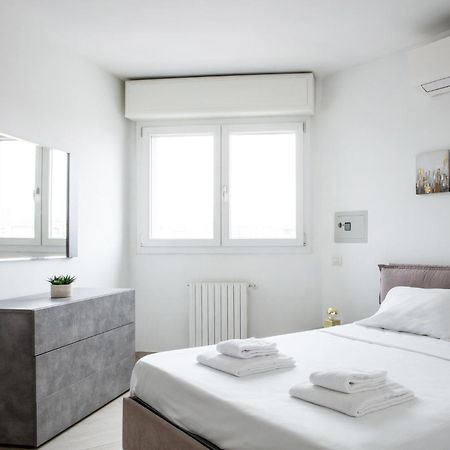 Dehomes - Porta Genova Luxury Stay Milan Extérieur photo