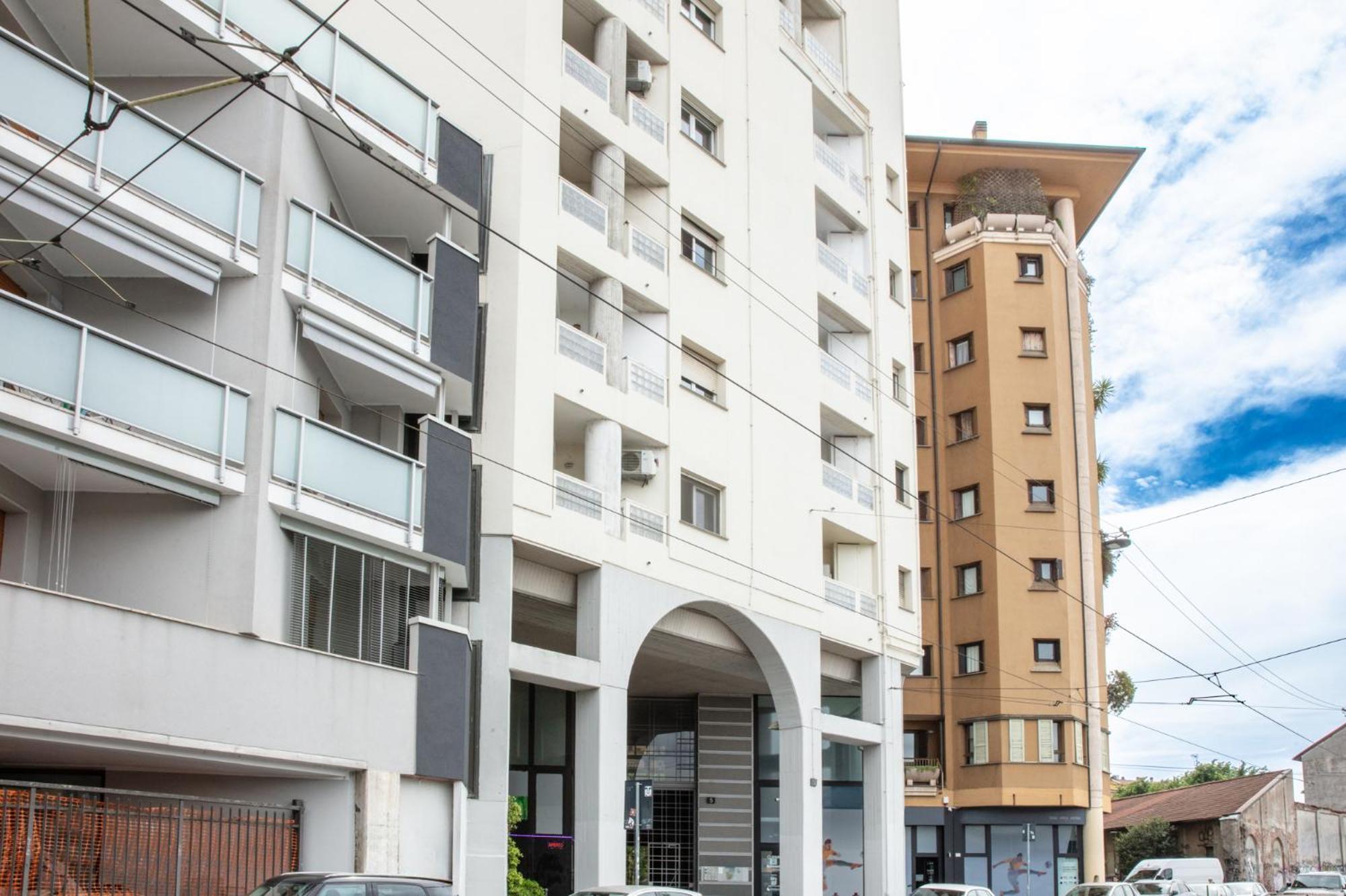 Dehomes - Porta Genova Luxury Stay Milan Extérieur photo